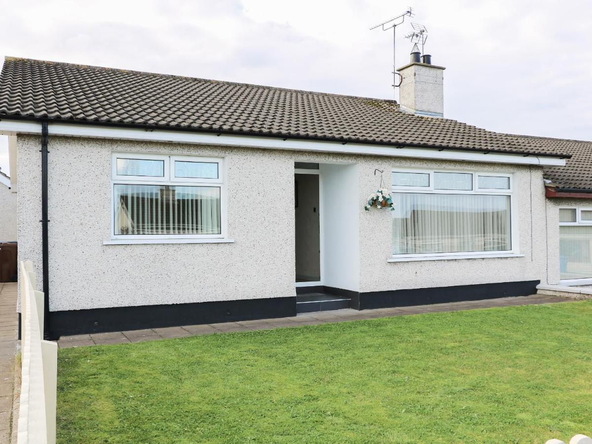 Hazel Cottage Portrush Eksteriør billede